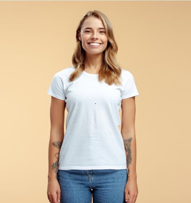Tricou cu guler rotund pentru femei